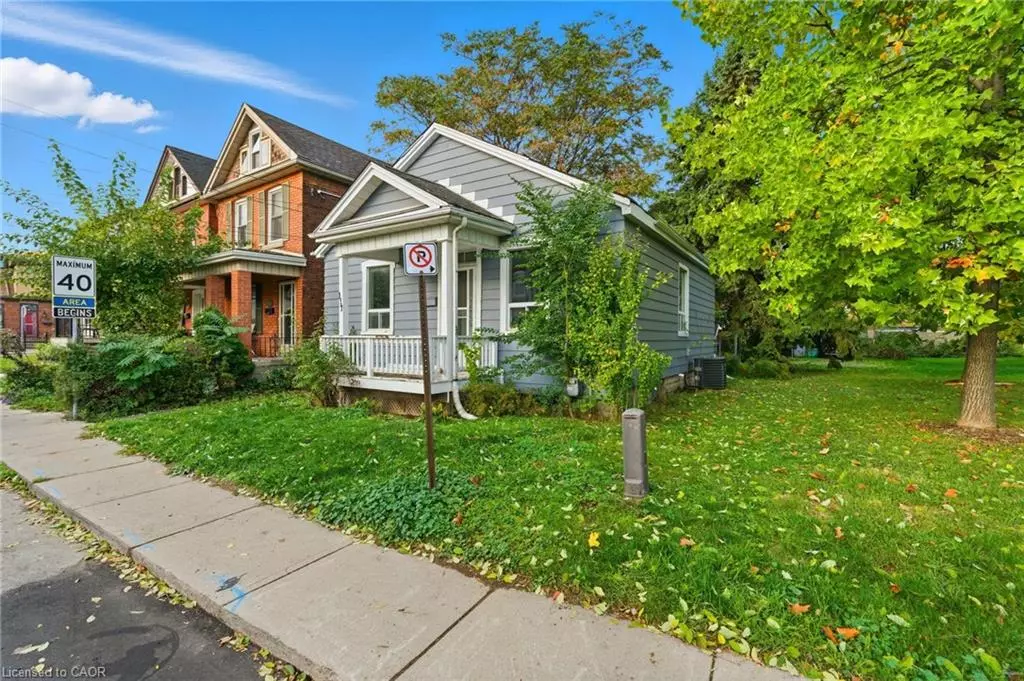 Hamilton, ON L8R 2Y1,117 Ray Street N