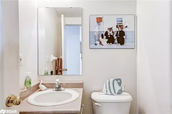 Aurora, ON L4G 7L4,20 Hawtin Lane