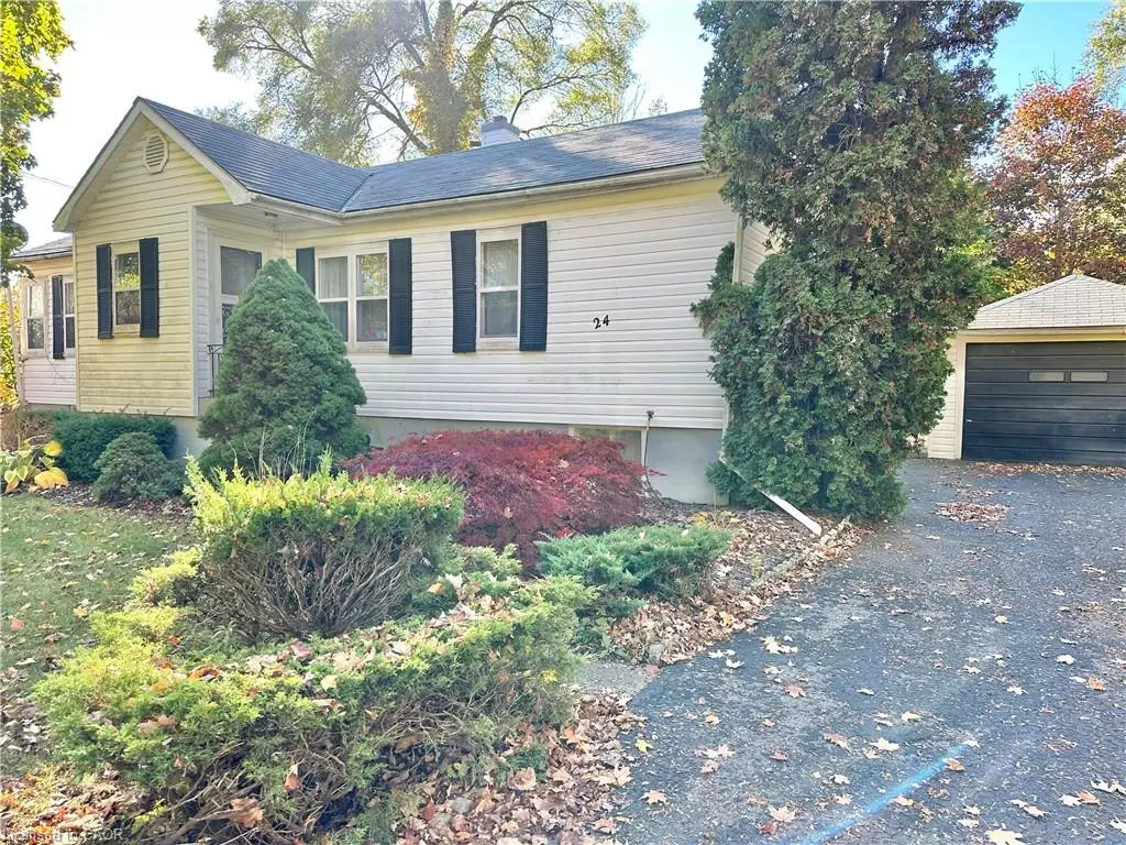 Simcoe, ON N3Y 4J7,24 Hunt Street N