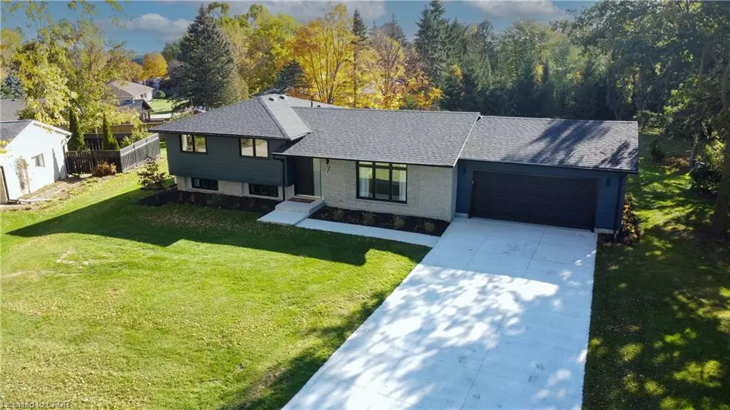 Heidelberg, ON N0B 2M1,7 Trillium Court