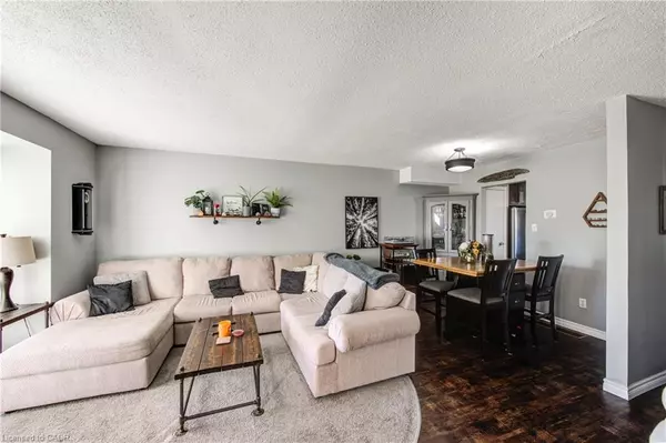 Woodstock, ON N4T 1N5,1193 Nellis Street #2