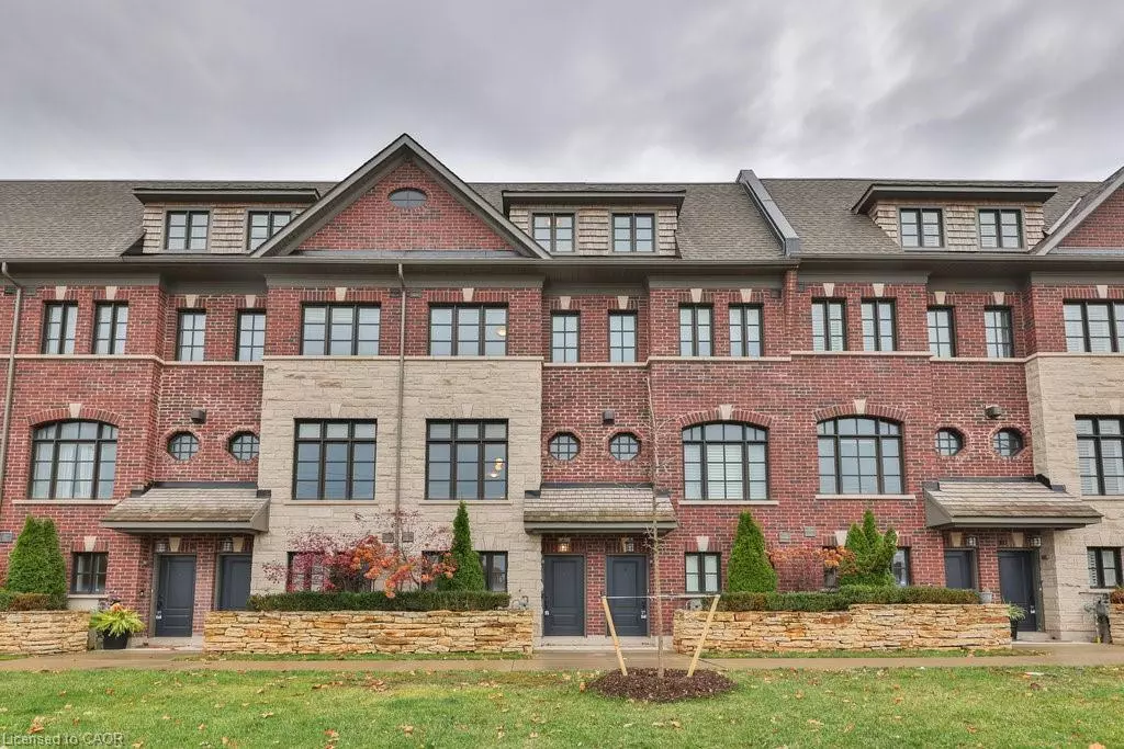 Oakville, ON L6H 7H2,2160 Trafalgar Road #7