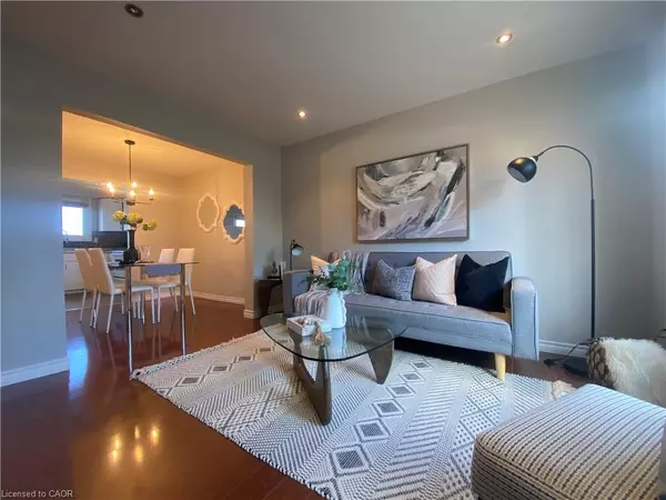 1025 Upper Gage Avenue #3, Hamilton, ON L8V 4L2