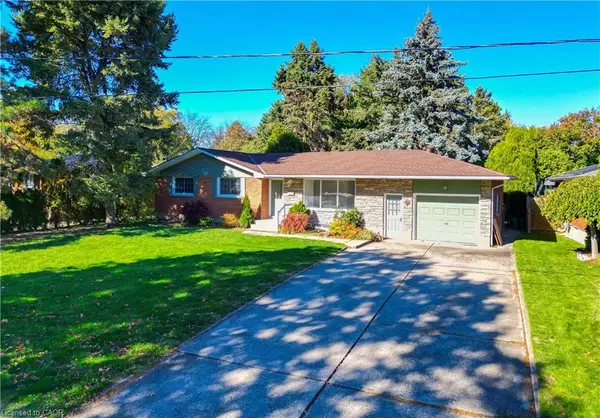 17 Old Coach Road #UPPER, St. Catharines, ON L2N 2P4