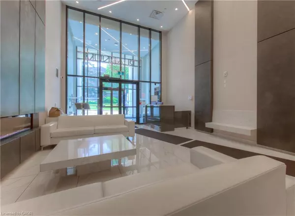 Hamilton, ON L8P 0C6,15 Queen Street S #1015