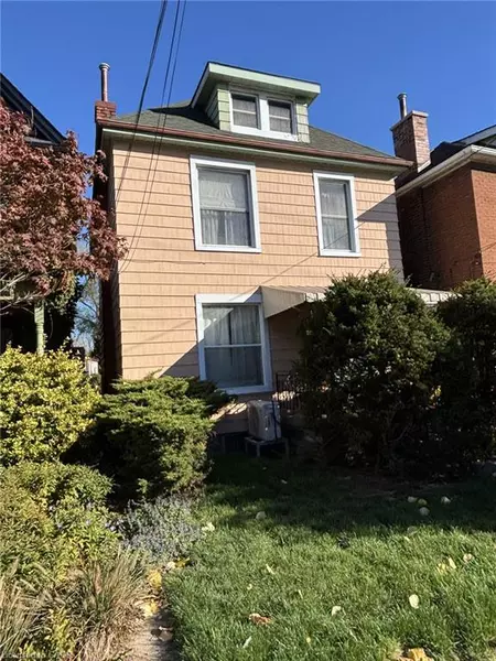 24 Hunt Street, Hamilton, ON L8R 1R2