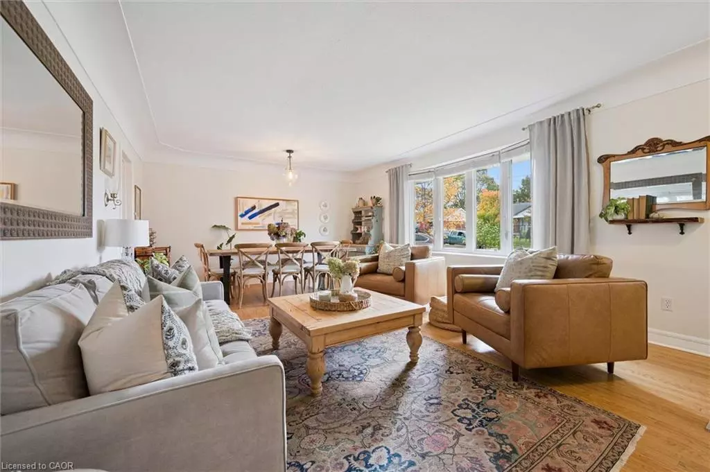 Guelph, ON N1E 2B4,19 Cadillac Drive