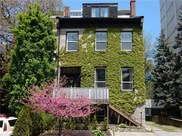 98 Duke Street #2nd, Hamilton, ON L8P 1X5