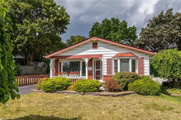 Kitchener, ON N2E 1K2,153 Pinedale Drive