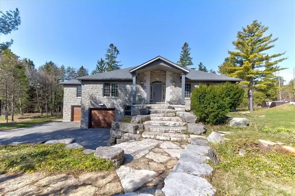 20 Grandy Lane, Cambridge, ON N1R 8K2