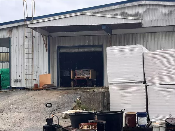 Dunnville, ON N1A 2Z1,1333 3 Highway E