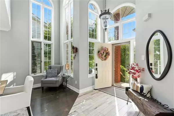 Waterdown, ON L8B 0H1,36 Pinecreek Road