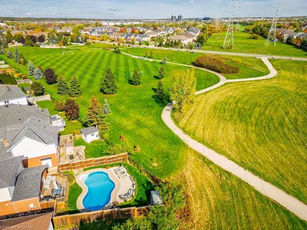 Burlington, ON L7M 4K2,2913 Darien Road