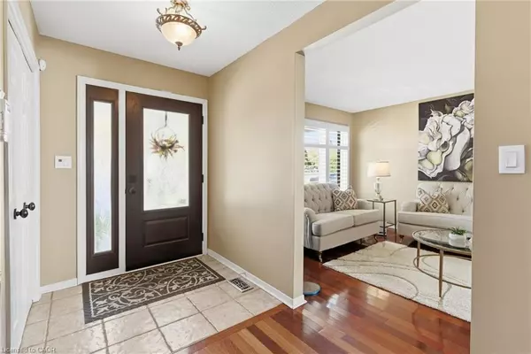 Thorold, ON L2V 4S8,30 Capri Street