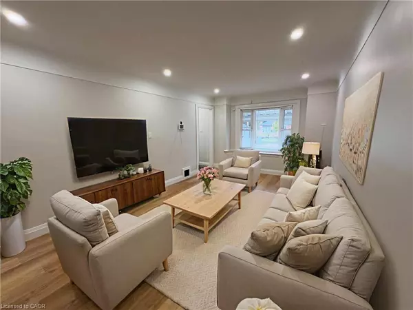 Hamilton, ON L8K 3C5,232 Rodgers Road