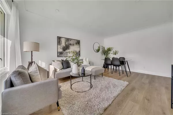 Cambridge, ON N3H 2R6,1717 Severn Avenue