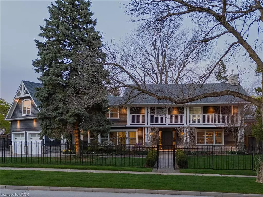 Oakville, ON L6J 5G8,115 Charnwood Drive