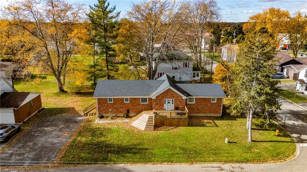 16 Chestnut Street, Port Rowan, ON N0E 1M0