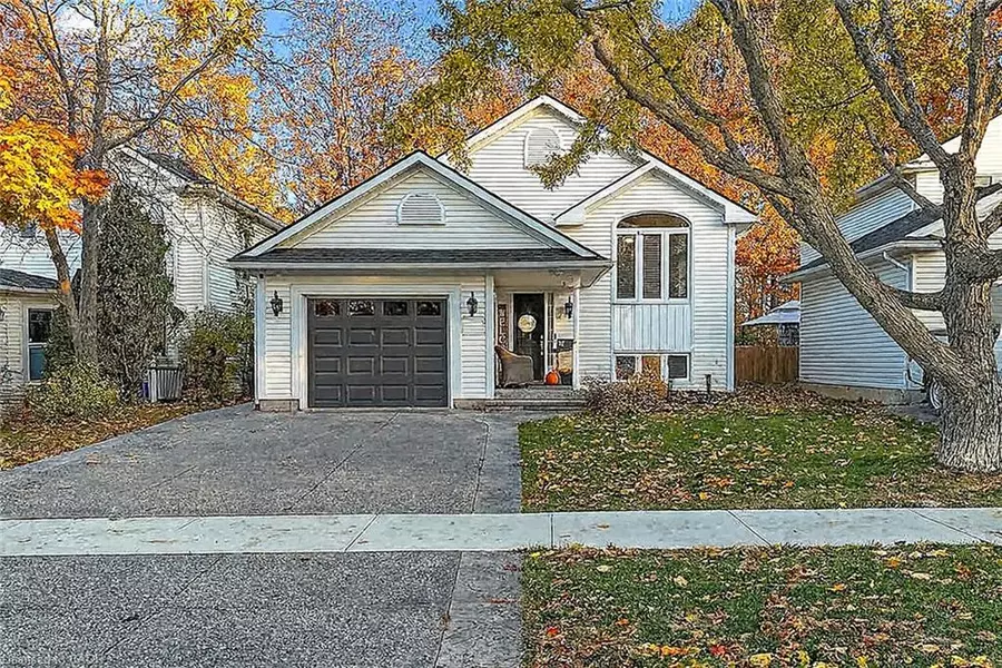 54 Morgan Drive, Caledonia, ON N3W 1H7