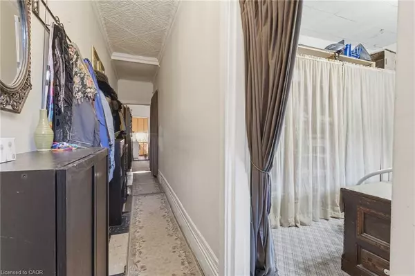 Hamilton, ON L8P 2B4,30 Chatham Street