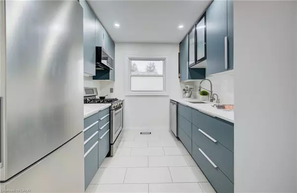 Waterloo, ON N2L 4G1,513 Weber Street #E