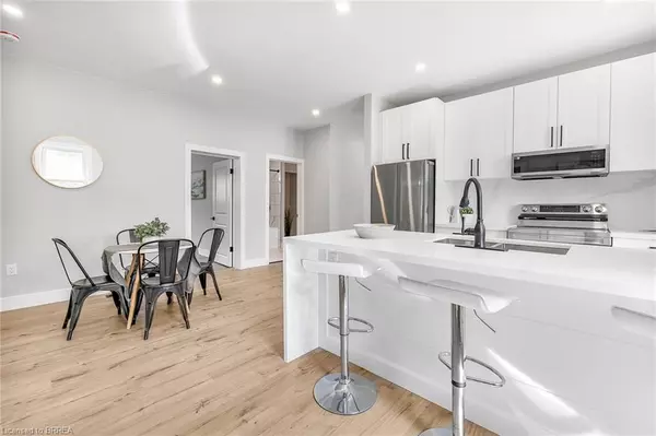 Rockford, ON N0E 1Y0,52 Main Street Rockford