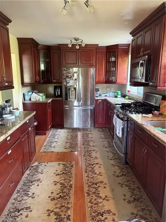 Hamilton, ON L8K 5N4,417 Quigley Road