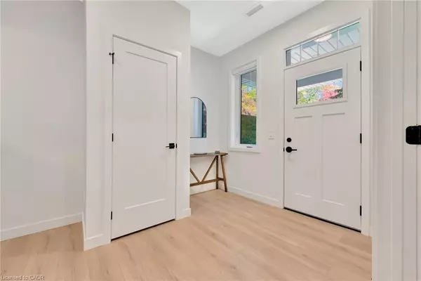 Kitchener, ON N2G 0G6,19 Mill Street