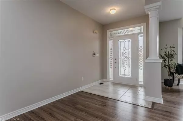 Oakville, ON L6M 5J4,2273 Blue Oak Circle