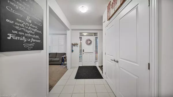 Paris, ON N3L 0K3,38 Mcgovern Lane