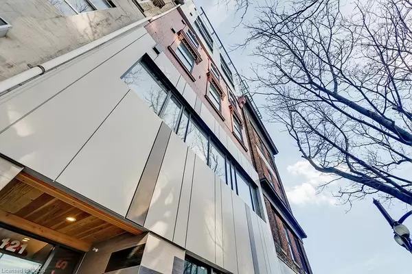 Hamilton, ON L7N 1A9,121 King Street E #201
