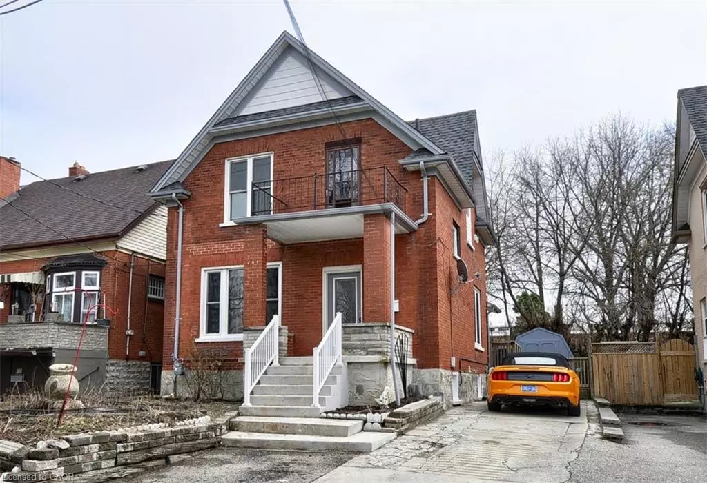 Kitchener, ON N2G 3H7,147 Benton Street #1
