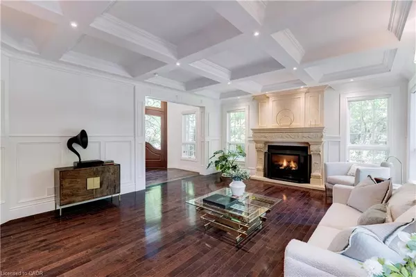 Burlington, ON L7L 2X1,106 Appleby Place