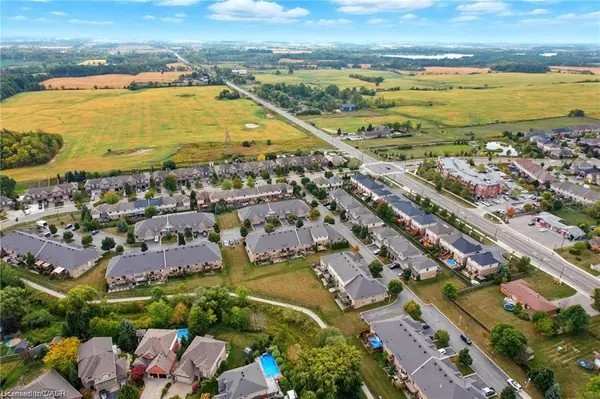 Binbrook, ON L0R 1C0,310 Southbrook Drive #20