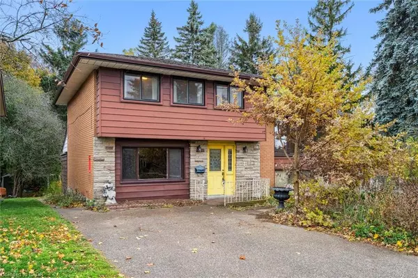 1 Marketa Crescent, Kitchener, ON N2B 3B5