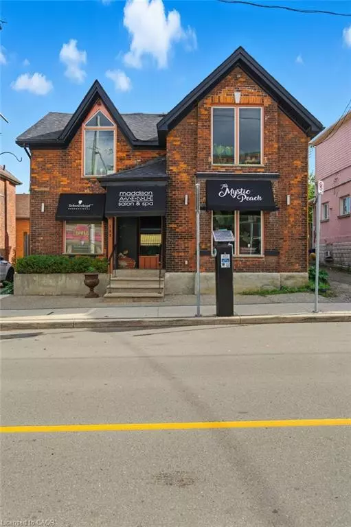Hamilton, ON L8P 4B2,169 Locke Street S #3