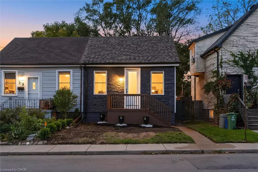 20 Hill Street, Hamilton, ON L8P 1W7