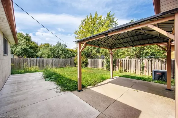 Hamilton, ON L8G 2H7,60 Champlain Avenue