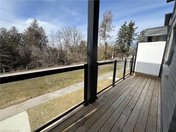 Cambridge, ON N3C 0H4,350 River Road #14