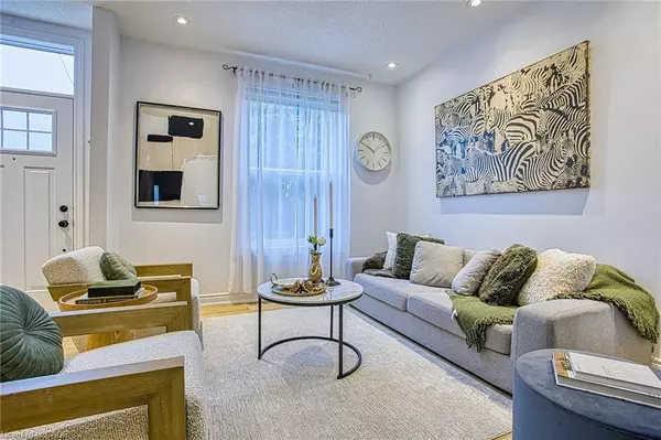 Hamilton, ON L8L 5T1,82 Ashley Street