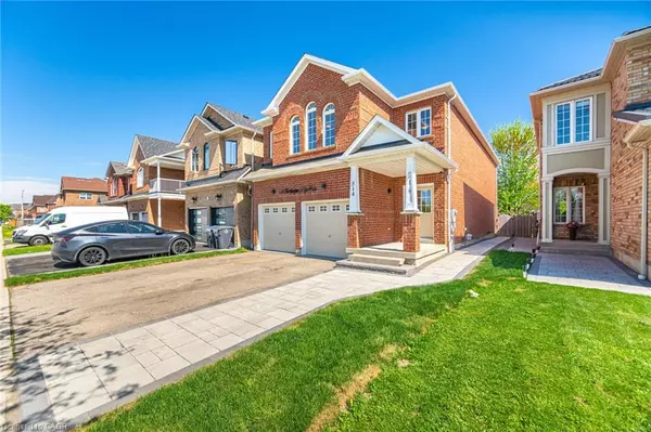 Mississauga, ON L5R 2X7,514 Huntington Ridge Drive