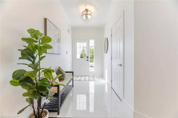 Mississauga, ON L5R 2X7,514 Huntington Ridge Drive