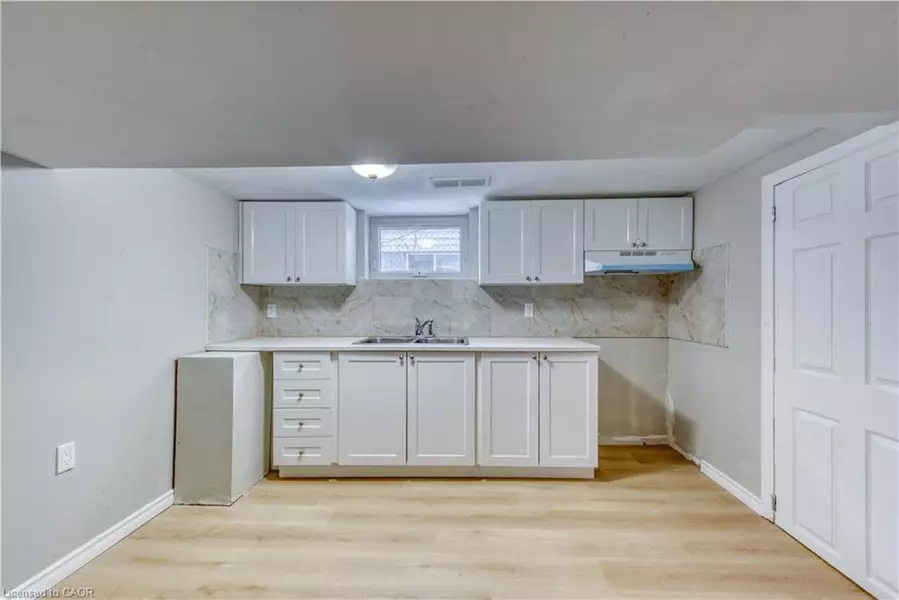 2100 Brampton Street #Basement, Hamilton, ON L8H 3T2