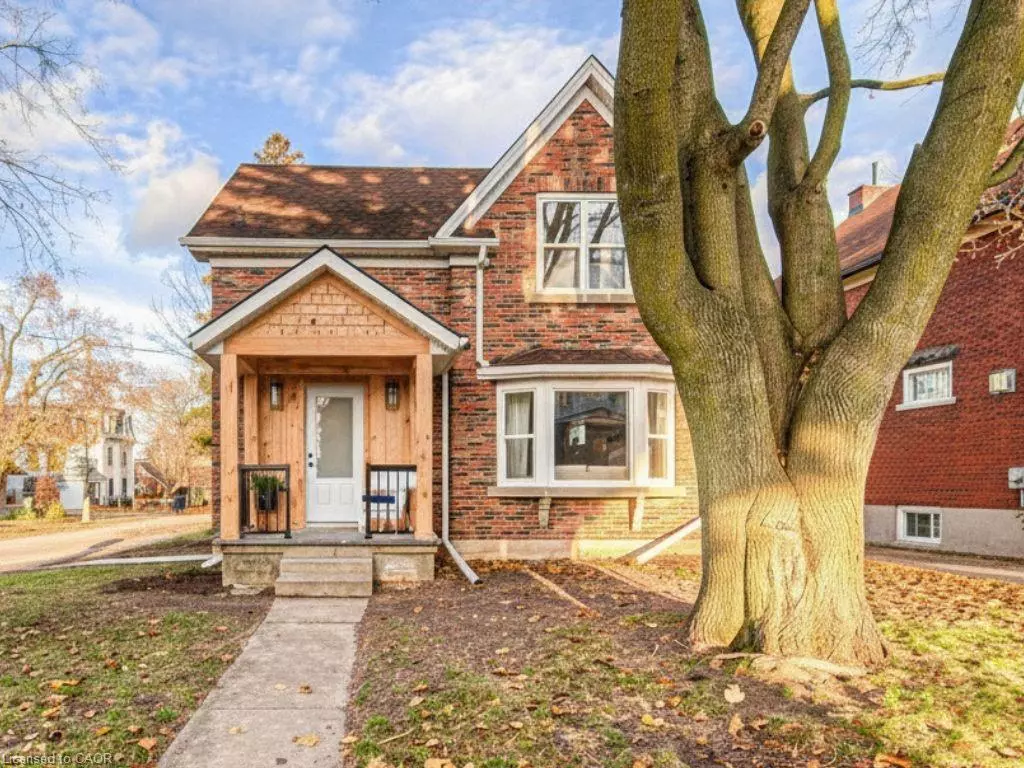 Waterloo, ON N2L 2E3,30 Dunbar Road S