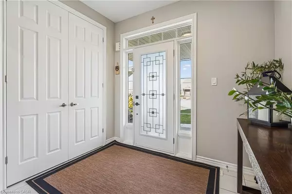 Fergus, ON N1M 0G8,220 Harpin Way E