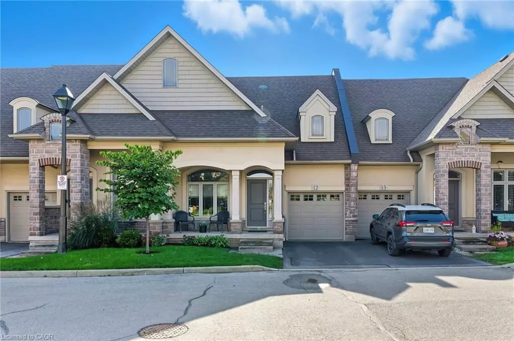 Burlington, ON L7L 0H4,5056 New Street #12