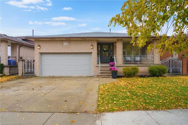 66 Ellington Avenue, Stoney Creek, ON L8E 3T6