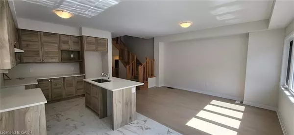 Arthur, ON N0G 1A0,466 Adelaide Street