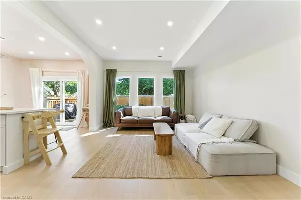 Aylmer, ON N5H 0B8,13 Linden Street