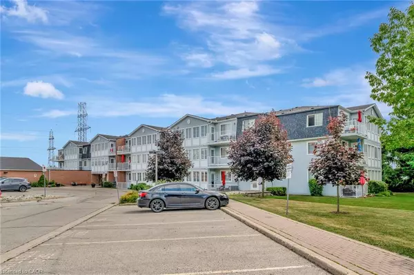 Mount Hope, ON L0R 1W0,500 Silverbirch Boulevard #101